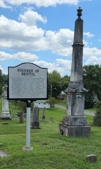 The grave of Joseph Anderson in East Hill Cemetery