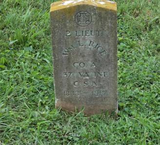 The grave of Billy Wood in East Hill Cemetery